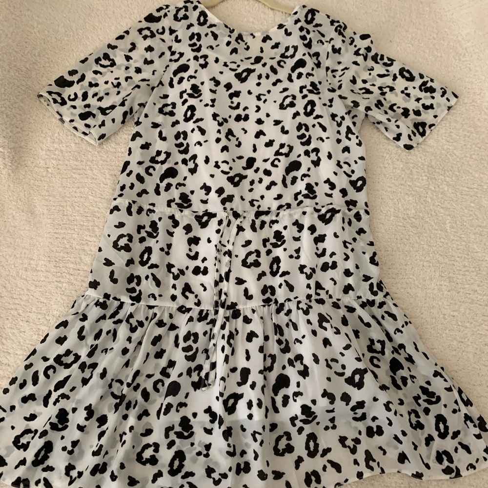 New without tag- Asos dress black white